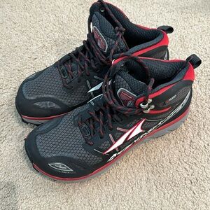 Altra Mens Lone Peak 3.0 waterproof polartec size 9